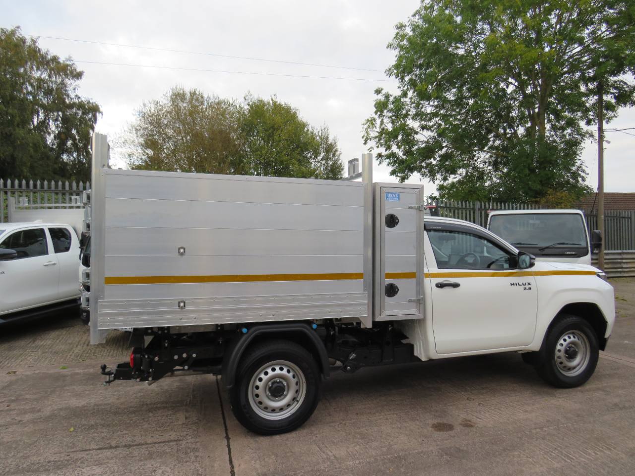 2026 Toyota HiLux Single Cab 2.8 Arb Arborist Tipper photo 25