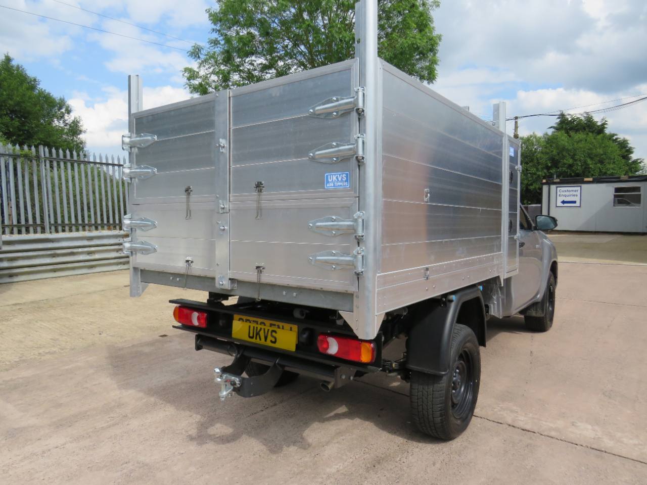 2024 Toyota Hi Lux Single Cab 2.4 Arborist Tipper Arb Tree Surgeon photo 8
