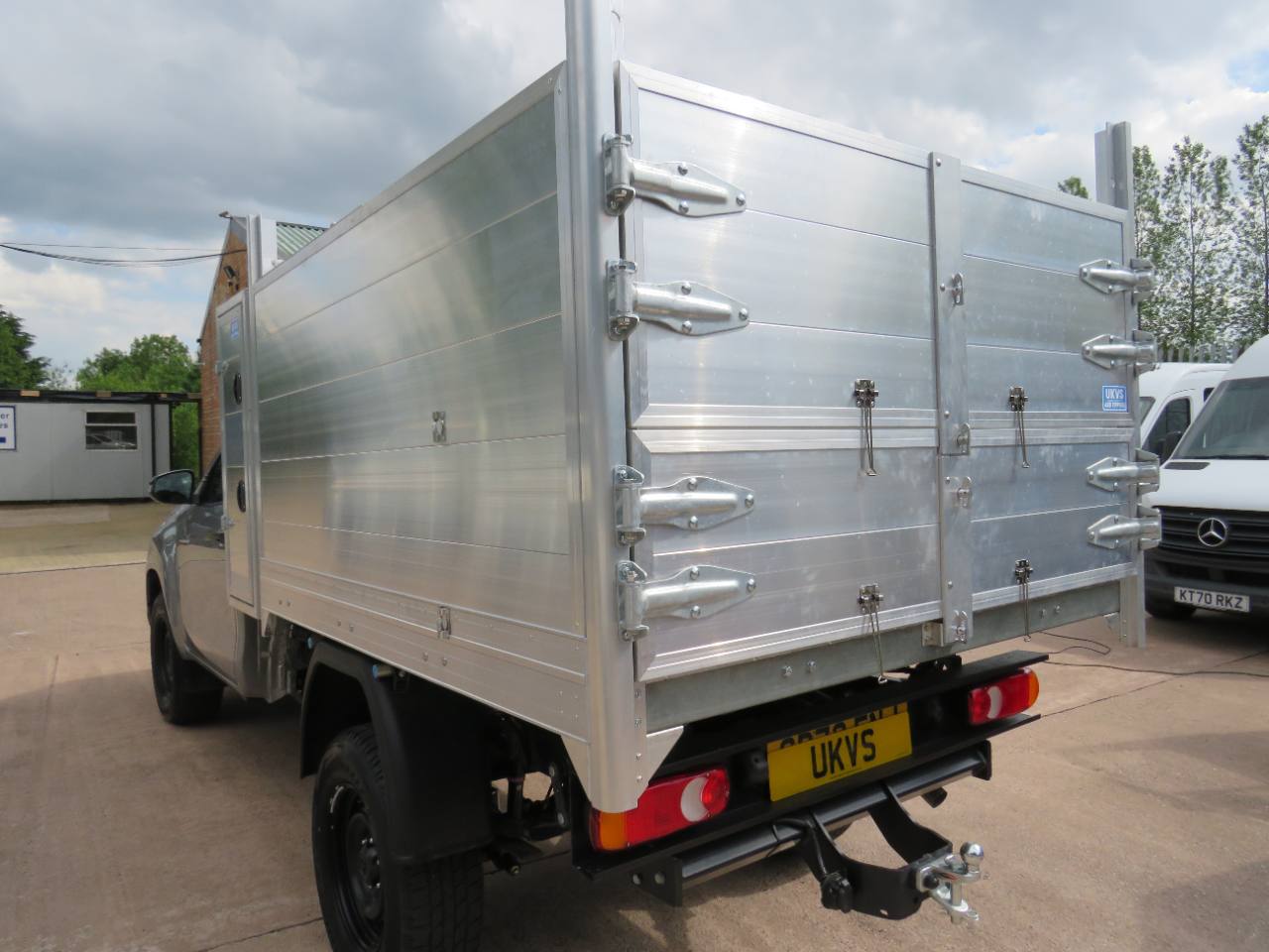 2024 Toyota Hi Lux Single Cab 2.4 Arborist Tipper Arb Tree Surgeon photo 11