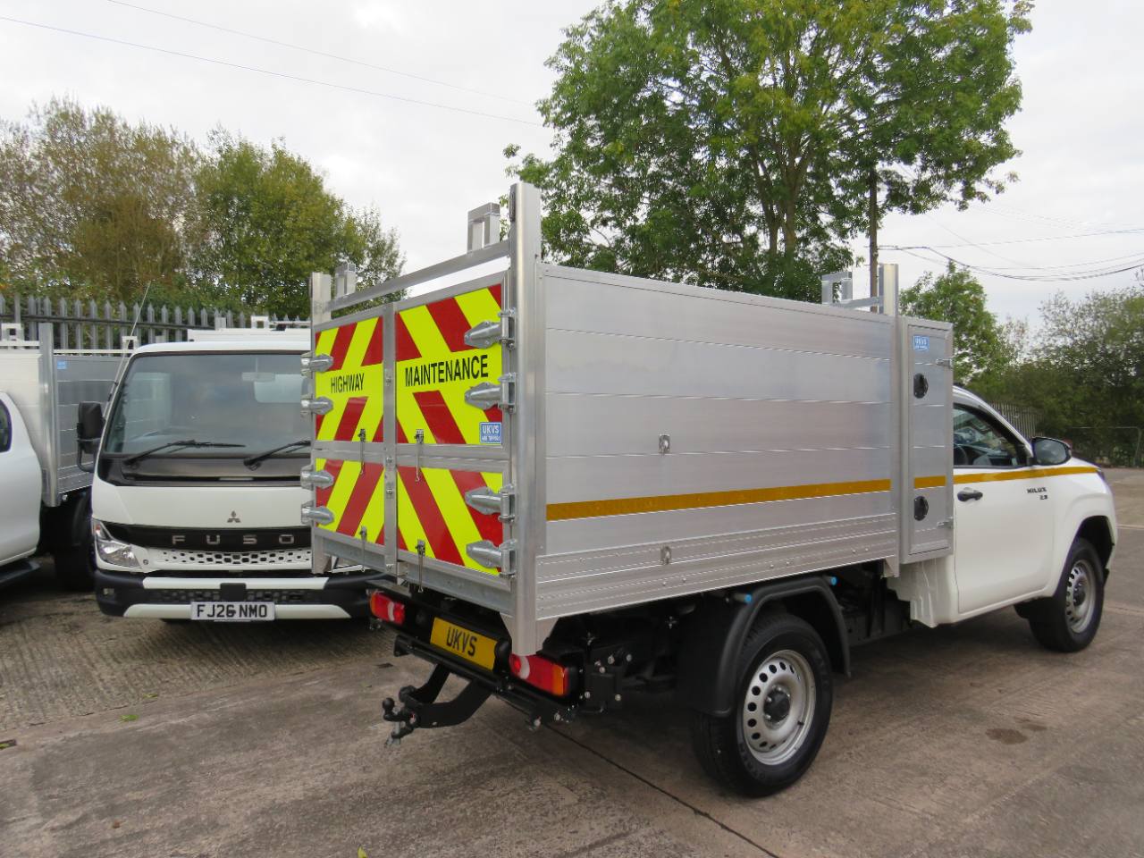 2026 Toyota HiLux Single Cab 2.8 Arb Arborist Tipper photo 26