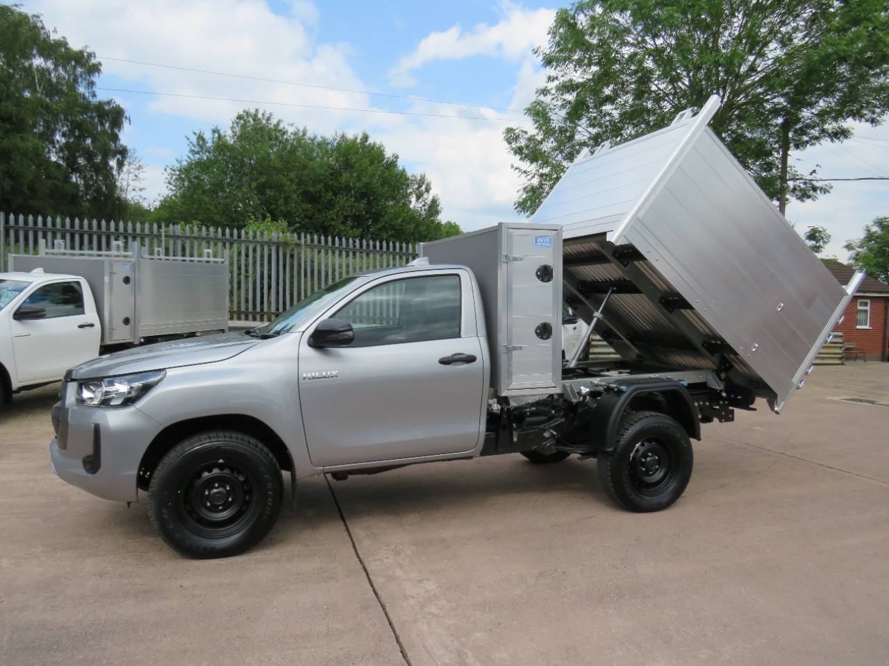 2024 Toyota Hi Lux Single Cab 2.4 Arborist Tipper Arb Tree Surgeon photo 21