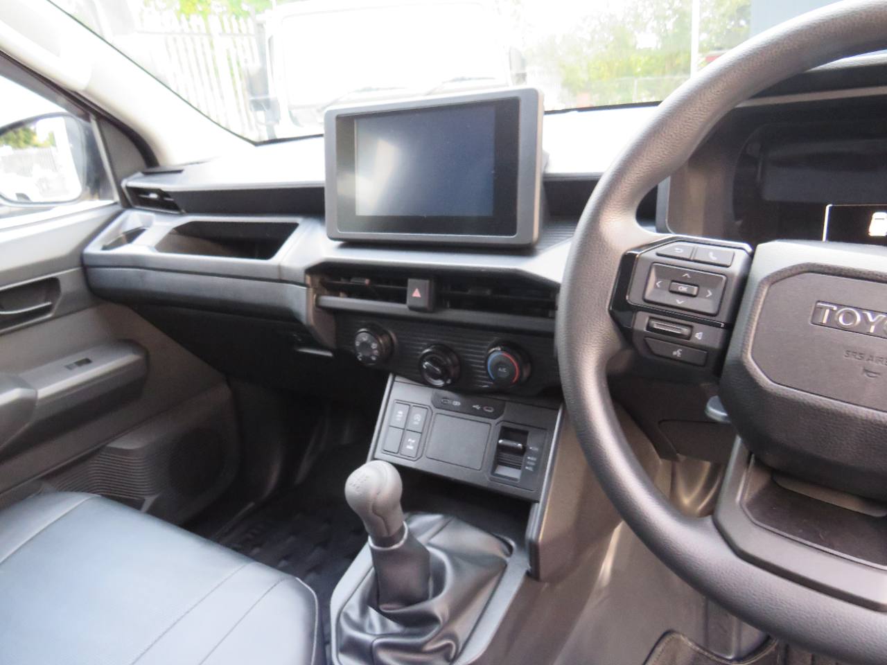 2026 Toyota HiLux Single Cab 2.8 Arb Arborist Tipper photo 21