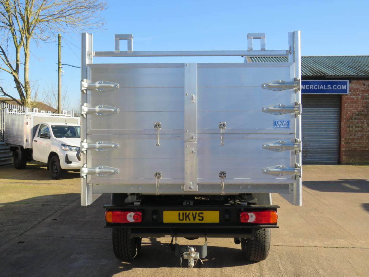 2024 Toyota Hi Lux 2.4 Extra Cab Arborist Tipper Built in Tool Box photo 15