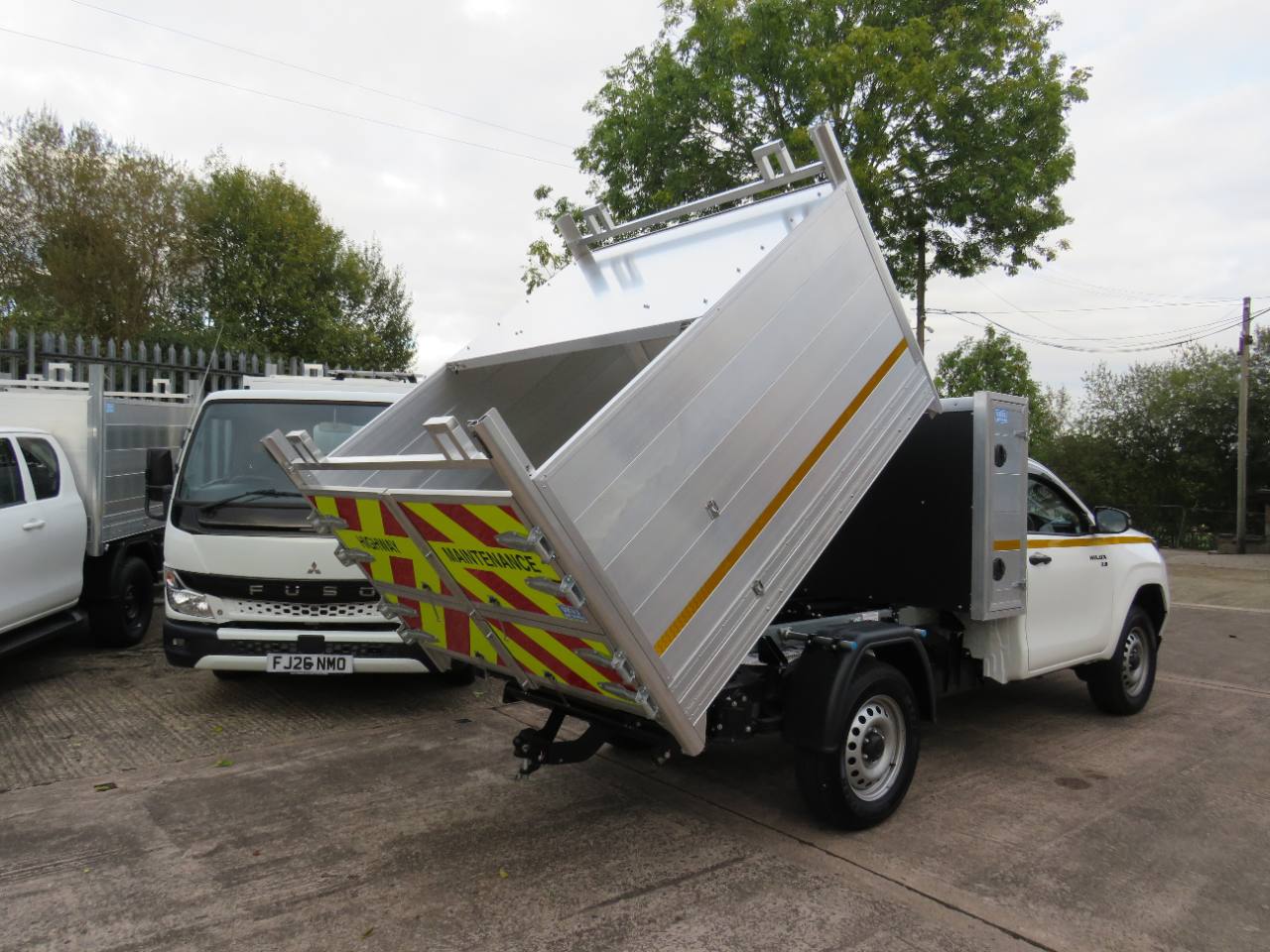2026 Toyota HiLux Single Cab 2.8 Arb Arborist Tipper photo 28